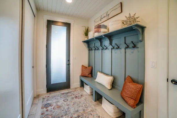 Mudroom Bench Decor Ideas
