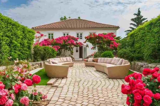 patio in the middle of lovely garden