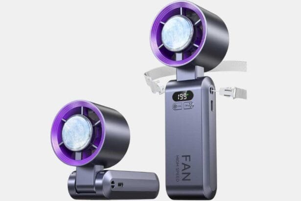 Stay Cool Anywhere in This Summer with the Handheld Turbo Fan